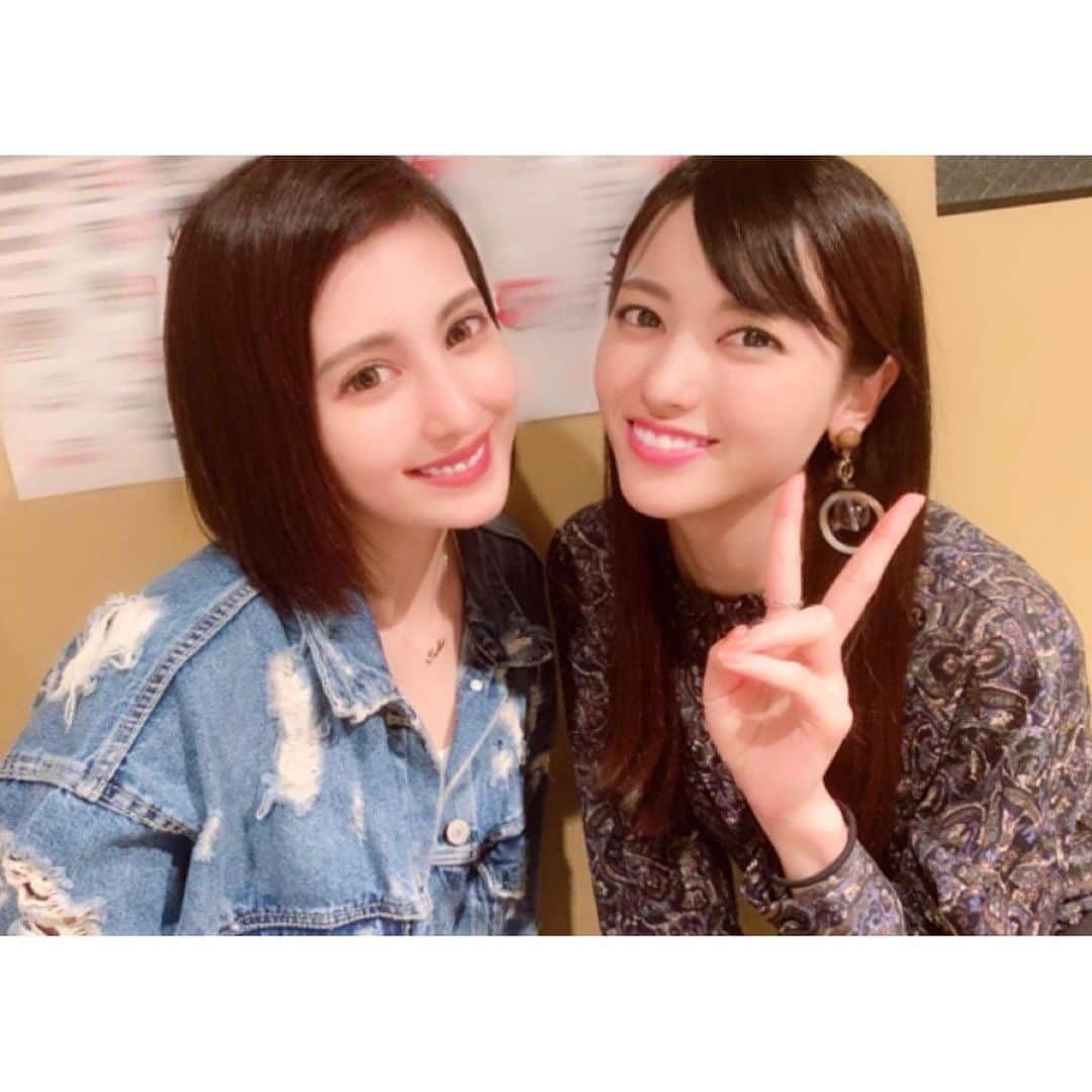 梅田えりかさんのインスタグラム写真 - (梅田えりかInstagram)「久しぶりに #矢島舞美 ちゃんと会ってきたっ💓 . 舞美は相変わらずの天然ぷりで、当時地方Liveとかでご飯行ってた頃とかの懐かし話で盛り上がったりして面白かったっ🤣✨ . 近況話とかもし、仲間がそれぞれの道で頑張っていて私も刺激になりました🤨👍お互い今を全力で楽しもうね！で締めてきました😆🙌💓 . 舞美ありがとーっ💓活躍応援してる！ . #矢島舞美 #c-ute #相棒 #メンバー #やじうめ #仲間」6月14日 14時51分 - umeeri524