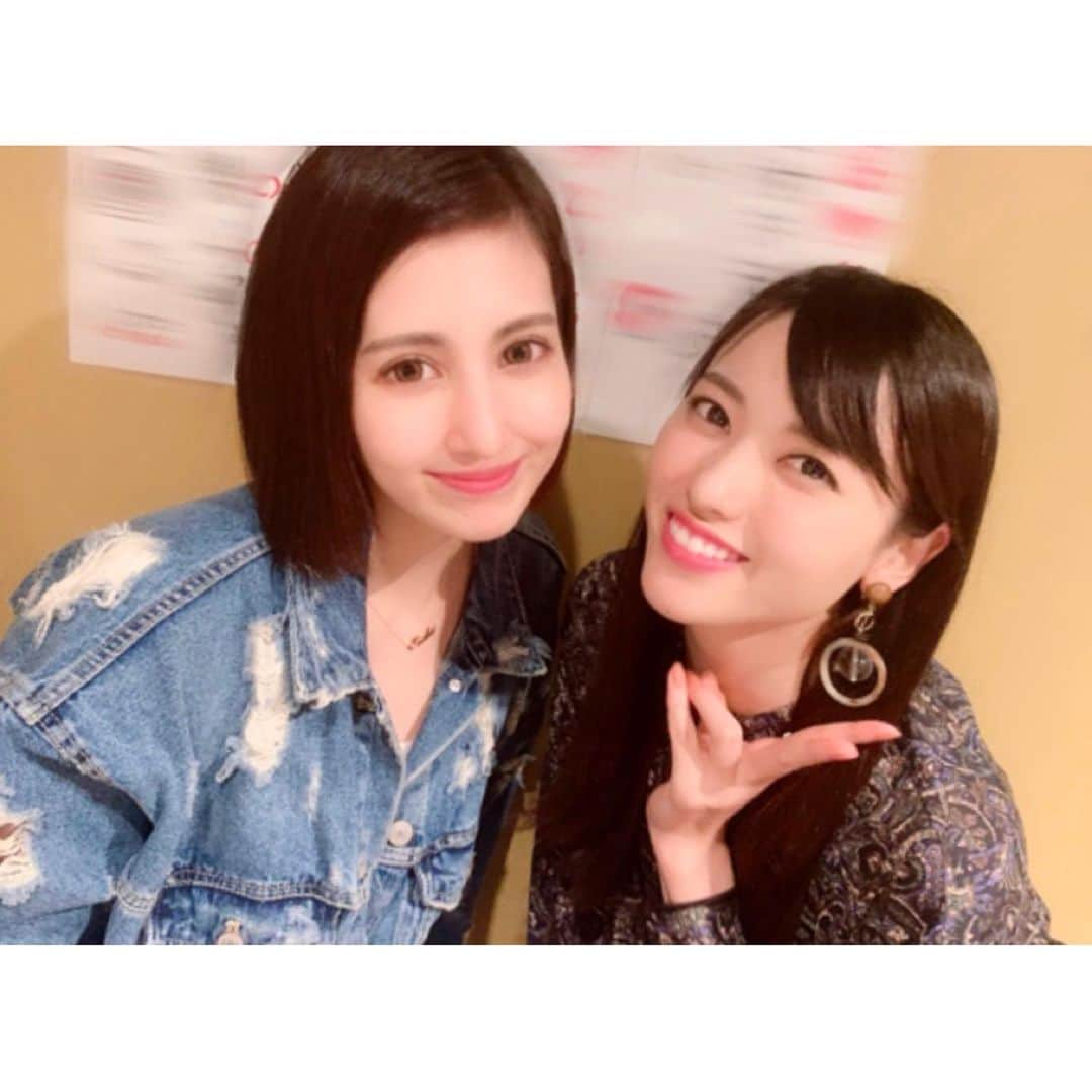 梅田えりかさんのインスタグラム写真 - (梅田えりかInstagram)「久しぶりに #矢島舞美 ちゃんと会ってきたっ💓 . 舞美は相変わらずの天然ぷりで、当時地方Liveとかでご飯行ってた頃とかの懐かし話で盛り上がったりして面白かったっ🤣✨ . 近況話とかもし、仲間がそれぞれの道で頑張っていて私も刺激になりました🤨👍お互い今を全力で楽しもうね！で締めてきました😆🙌💓 . 舞美ありがとーっ💓活躍応援してる！ . #矢島舞美 #c-ute #相棒 #メンバー #やじうめ #仲間」6月14日 14時51分 - umeeri524