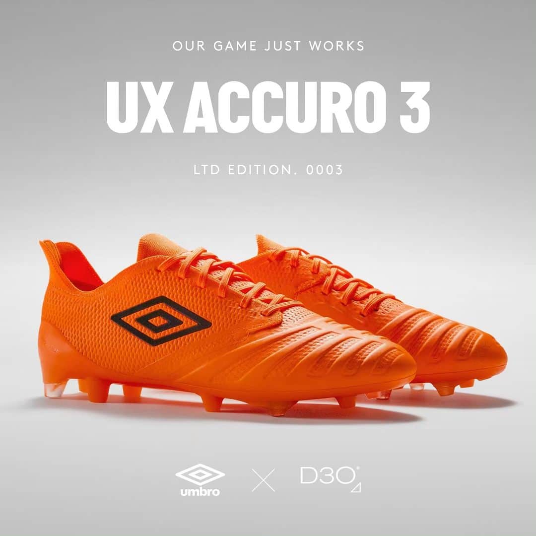 UMBROさんのインスタグラム写真 - (UMBROInstagram)「UX Accuro 3 Limited Edition. On sale in selected countries from today. Visit www.umbro.com for more information. #umbro #umbrofootball #UXAccuro3」6月14日 15時11分 - umbro