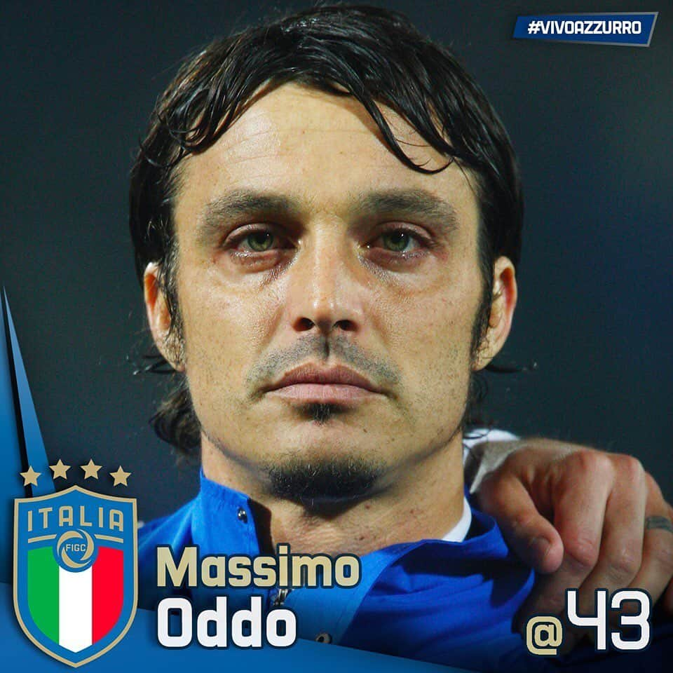 サッカーイタリア代表さんのインスタグラム写真 - (サッカーイタリア代表Instagram)「🎂 Buon compleanno a Massimo #ODDO per i suoi 4️⃣3️⃣ anni! 🇮🇹 34 presenze in #Nazionale ⚽️ 1 #gol 🏅#Mondiale #Germania2006 🗓 #Pescara, #14giugno 1976  #Azzurri #VivoAzzurro #Italia」6月14日 16時05分 - azzurri