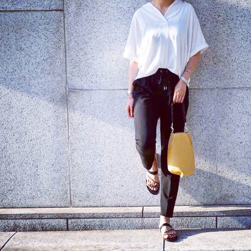 CARNET OFFICIALのインスタグラム