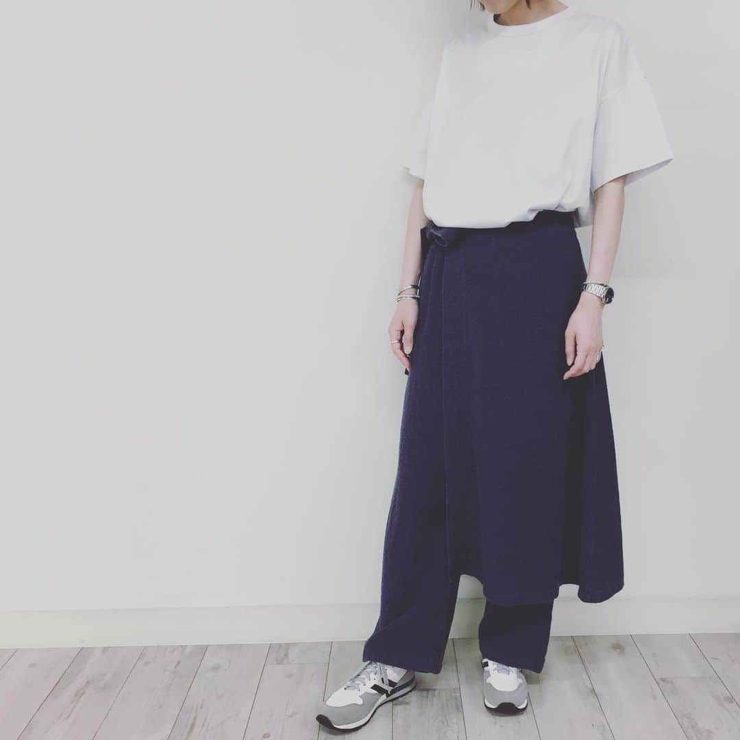 シシさんのインスタグラム写真 - (シシInstagram)「#sisii #kobe #instagood #instamood #instafashion #fashion #outfit #ootd #2019ss #tshirt #thereracs #reracs #pants #apron #rjubilee #sneaker #impossiblepossibility #おしゃれ女子 #お洒落さんと繋がりたい #おしゃれさんと繋がりたい #大人カジュアル #大人コーデ #スタッフコーデ #リラクス #アールジュビリー」6月14日 16時40分 - sisii.japan