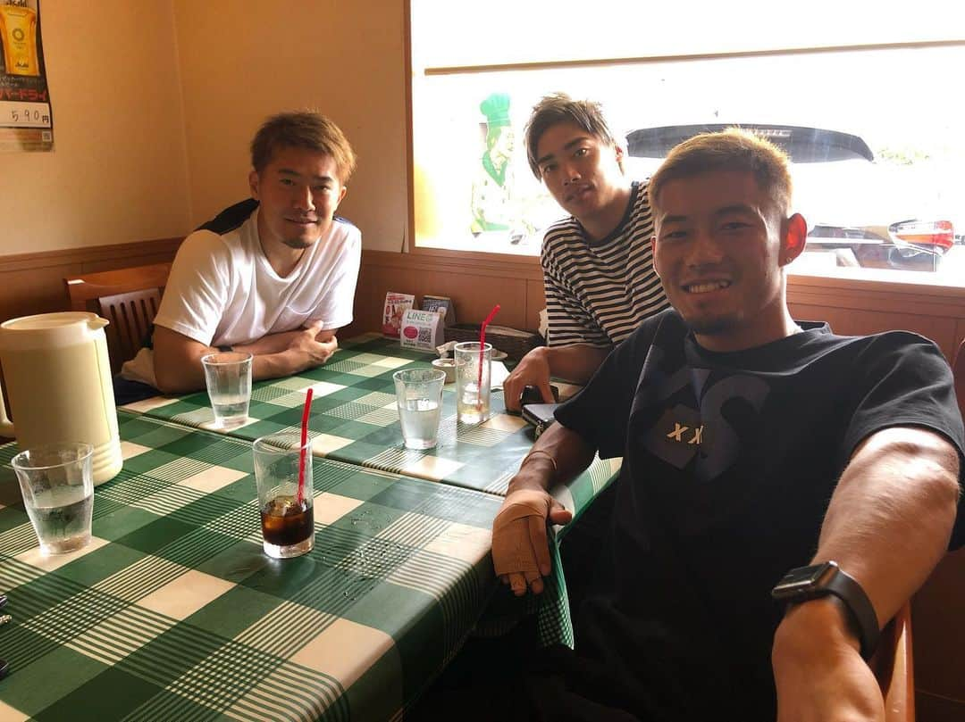 小池龍太さんのインスタグラム写真 - (小池龍太Instagram)「#ワサ会 #ついに開催しましました #最近のワサ #なに食べるの回答 #何でもあり説 #伊東くん相変わらずブス #でもご馳走様 #安定のワサ会でした #福岡戦勝ちましょう」6月14日 16時44分 - iamryu____k