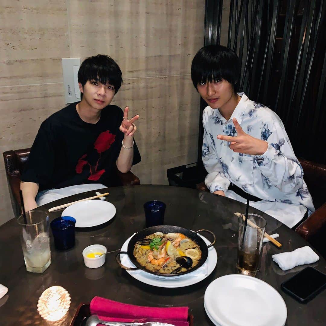 塩﨑太智さんのインスタグラム写真 - (塩﨑太智Instagram)「ハヤテとご飯に行ってきたよー！ 久しぶりに話したから、 楽しかったな😊 またいこー！ #MILK #スパドラ #塩﨑太智 #飯島颯」6月14日 17時37分 - shiozakidaichi0911_milk