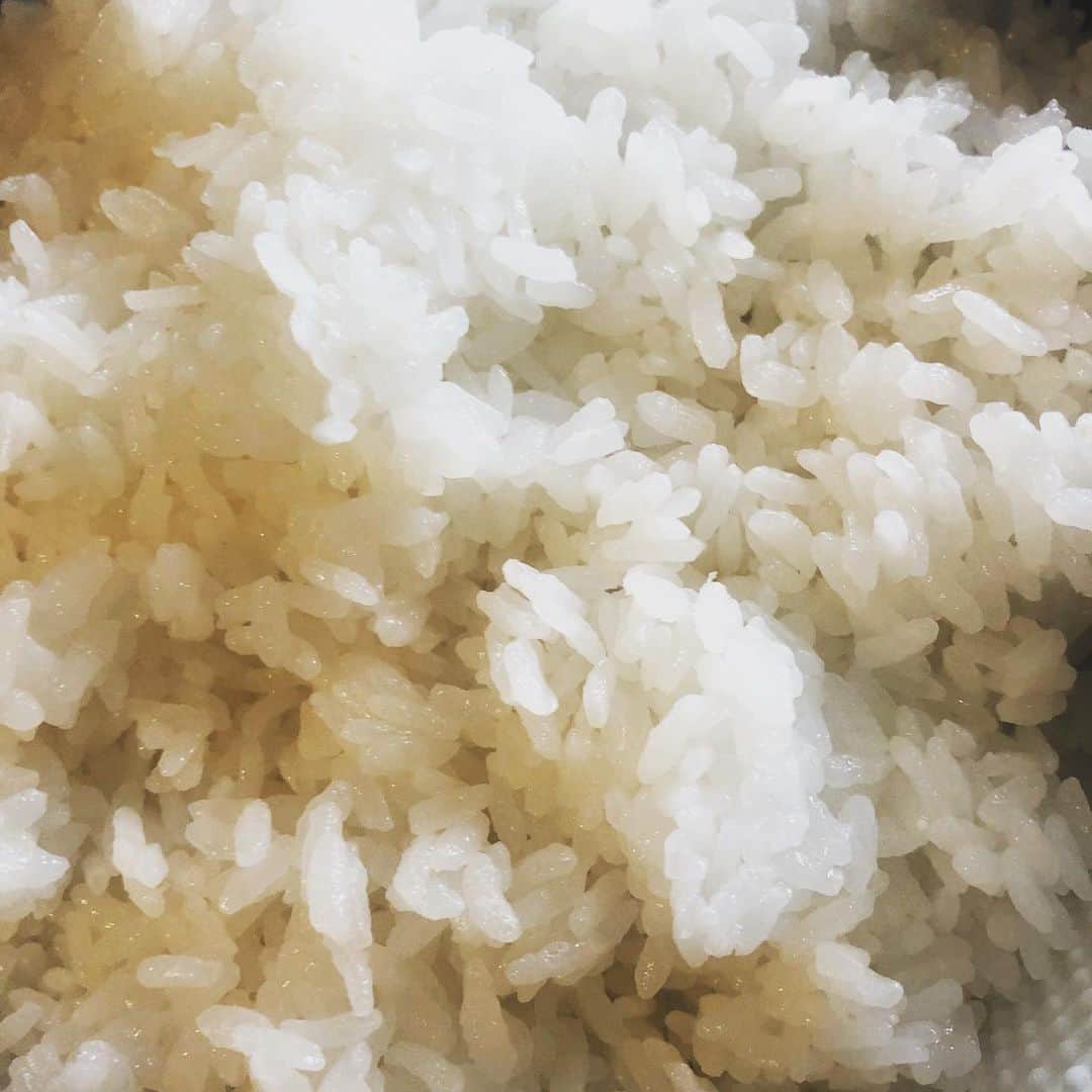 板谷由夏 さんのインスタグラム写真 - (板谷由夏 Instagram)「炊きたてのご飯のような心持ちでいたい。」6月14日 17時45分 - yukaitaya