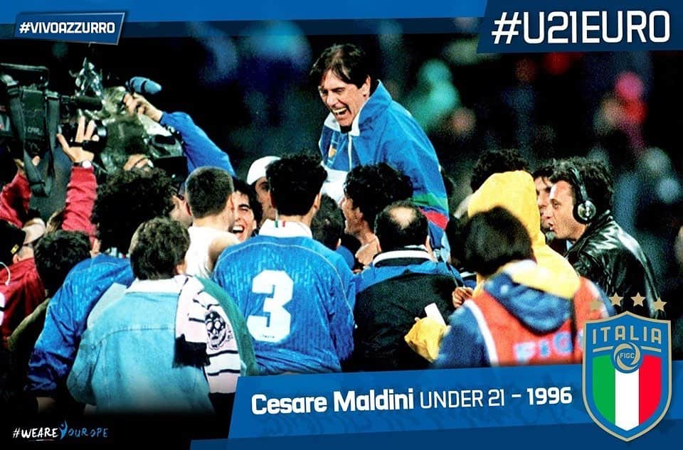 サッカーイタリア代表さんのインスタグラム写真 - (サッカーイタリア代表Instagram)「#U21EURO 🇪🇺 Domenica inizierà l'#Europeo degli #Azzurrini! 🇮🇹🇪🇸 #ItaliaSpagna ⏱ h 21 🏟 Stadio #DallAra - #Bologna  Foto: #MuseoDelCalcio di #Coverciano 💻 https://www.figc.it/it/museo-del-calcio  #Under21 #Italia @weareyourope」6月14日 17時53分 - azzurri