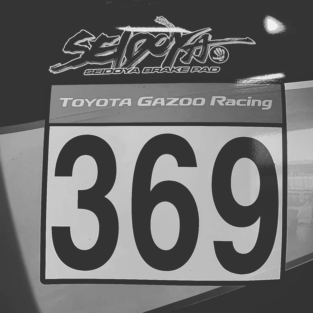 平中克幸さんのインスタグラム写真 - (平中克幸Instagram)「. 86/BRZ Race 第4戦 オートポリス ウェットコンディションで行われた 本日の専有走行は8位。 . . ドライコンディションならもう少し上に 行ける感じでしたが、ウェットはBS圧倒ですね。 . . 明日の予選はもう少し頑張ります💨 . . . #koshido #ficata #でちゃう #アリア #bigdaddygraphics #goodyearracing  #goodyeartires  #toyota86」6月14日 18時01分 - katsuyukihiranaka