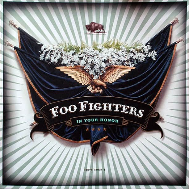 Alternative Pressさんのインスタグラム写真 - (Alternative PressInstagram)「It’s been 14 years since @foofighters continued their dominance of the rock ‘n’ roll world with ‘In Your Honor.’ Lead by the smash radio hit “Best Of You,” Dave Grohl and company continue to channel the best pieces of pure rock and tailor them for a modern audience. Not settling for simply a great rock album, the band also included an entire second disc of acoustic songs, making the record approachable for all audiences and tastes 🤘 What's your favorite track from 'In Your Honor?'⠀ .⠀ .⠀ .⠀ #foofighters #inyourhonor #albumanniversary #14years #14yearsold #alternativemusic #rocknroll #altpress #alternativepress」6月15日 5時00分 - altpress