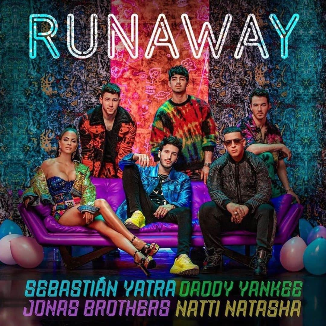 ニック・ジョナスさんのインスタグラム写真 - (ニック・ジョナスInstagram)「#Runaway • June 21st • @sebastianyatra @daddyyankee @nattinatasha」6月15日 3時47分 - nickjonas