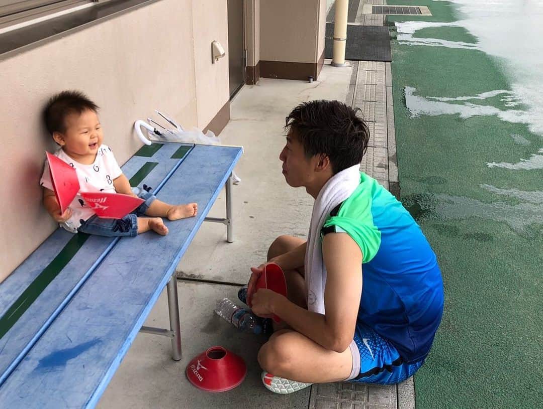 奥川雅也さんのインスタグラム写真 - (奥川雅也Instagram)「トレーニング。きつかったー。でも、子供にとても癒された〜かわいー☺️☺️」6月14日 19時56分 - masaya_0414_09