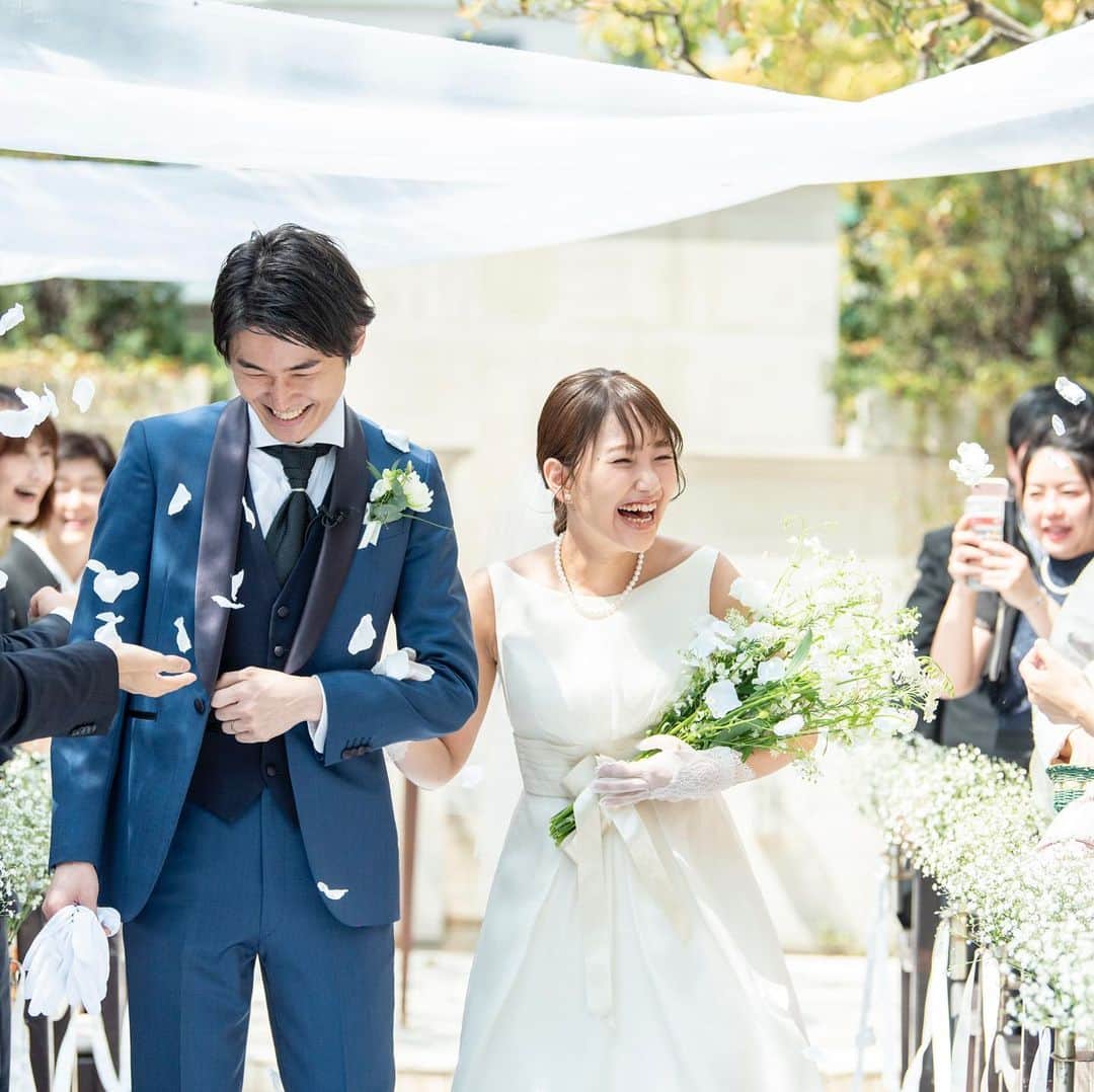 メゾン・ド・タカ芦屋さんのインスタグラム写真 - (メゾン・ド・タカ芦屋Instagram)「. 令和＊初のウェディングでした！ 笑顔が印象的な楽しいご結婚式♡ 本当におめでとうございます^^」6月14日 20時23分 - maisondetaka_wedding