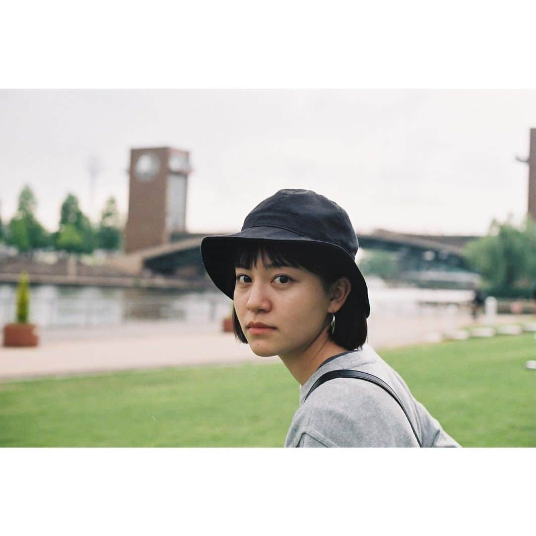 金井美樹 さんのインスタグラム写真 - (金井美樹 Instagram)「良い週末を☔️🌈﻿ ﻿ #filmcamera #japan  #環水公園」6月14日 20時41分 - kanaimikitea