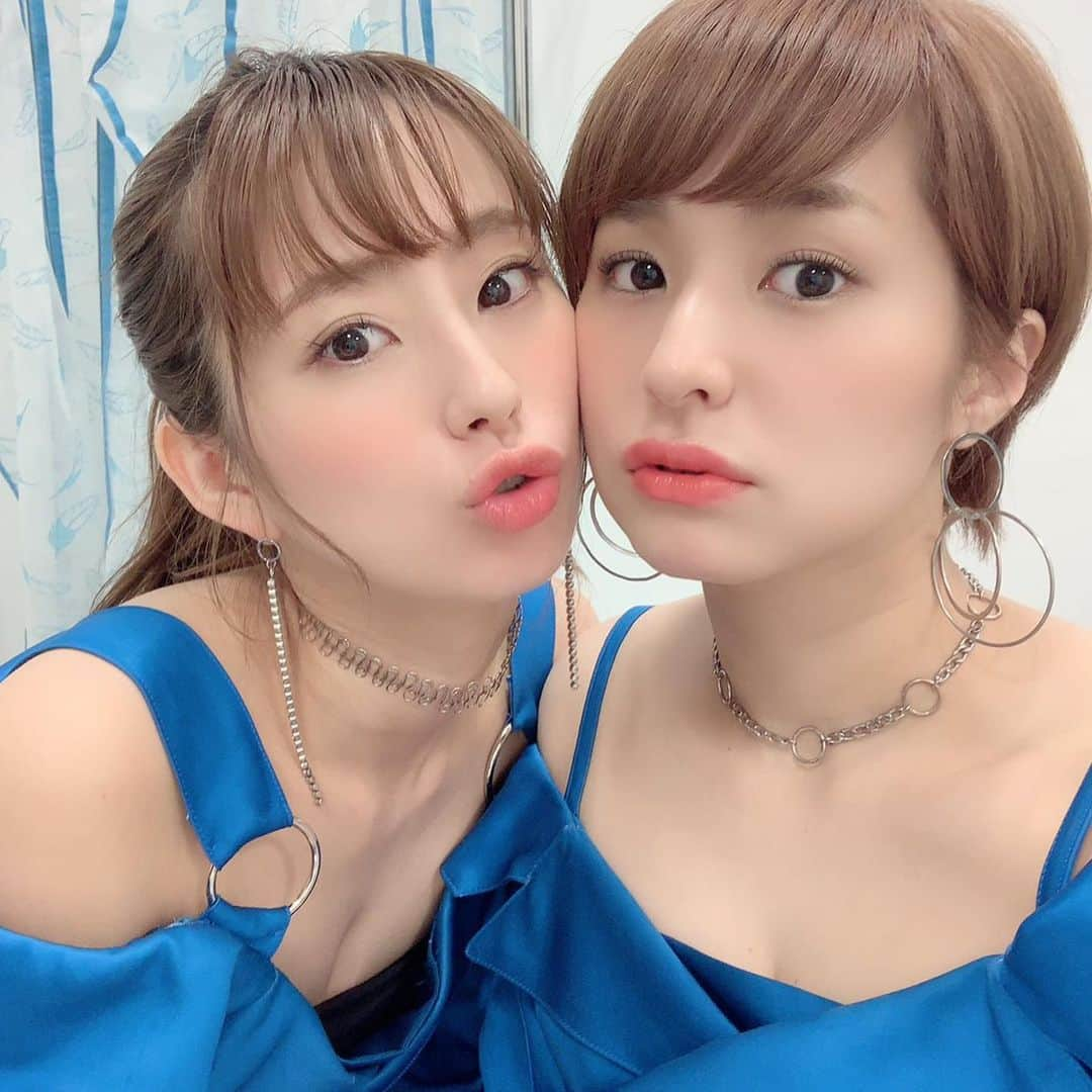 前田ゆうさんのインスタグラム写真 - (前田ゆうInstagram)「めずらしくたくさんしゃしんとったー😆‼️ 錦糸町でのリリイベありがとございました😎🙏 明日は #やついフェス だよん😆❣️ 花鳥風月はつひろう！するのでたのしみにしててね（╹◡╹） #YATSUI」6月14日 21時14分 - yuu_maeda