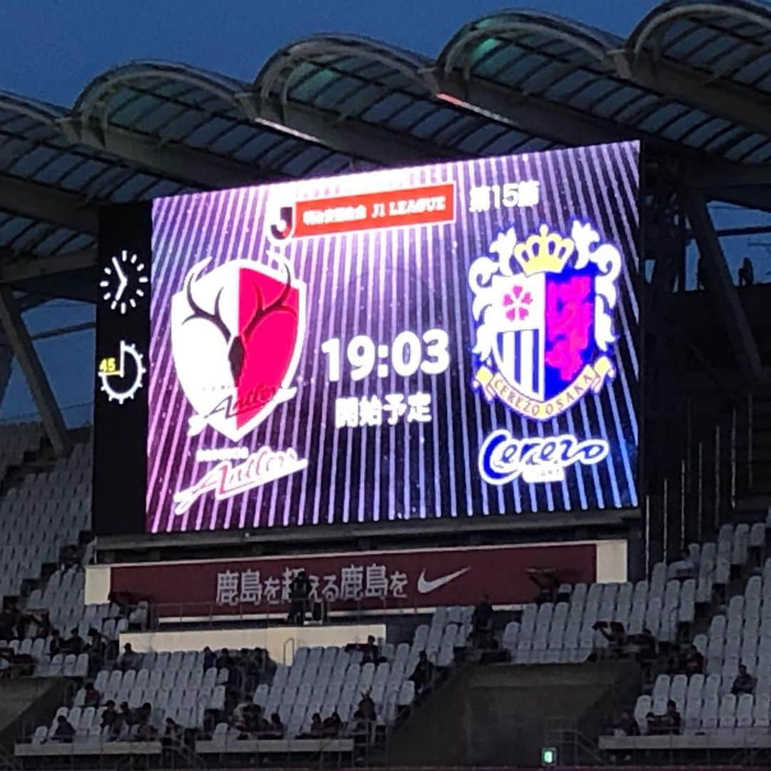 ジーコさんのインスタグラム写真 - (ジーコInstagram)「Otima vitoria em casa contra o Cerezo por 2x0.Nos coloca na terceira posição e agora e seguir firme pra chegar perto do líder ate terminar o 1 turno.Vamos Kashima.」6月14日 21時16分 - zico