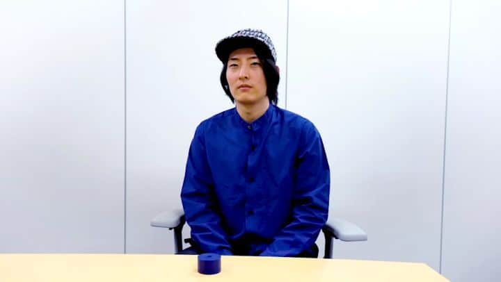 M-ON! MUSIC｜エムオンミュージックのインスタグラム：「﻿ ／﻿ #ビッケブランカ﻿ #だるま落とし﻿ ＼﻿ ﻿ ライブの余韻を消すような（笑）﻿ 悔しがるビッケさんも﻿ お楽しみください ψ(・∀・)ψ﻿ ﻿ #エムオンミュージック で﻿ #マルとバツ 公開中﻿ ﻿ #CaVa? #鯖 #滲み出る悔しさ﻿ #変な撮影のしすぎで疑われる編集部」