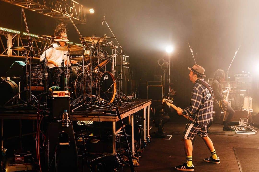 The BONEZさんのインスタグラム写真 - (The BONEZInstagram)「We Control Zepp Tour Zepp Tokyo photo by @ysz.photo」6月14日 22時12分 - the____bonez