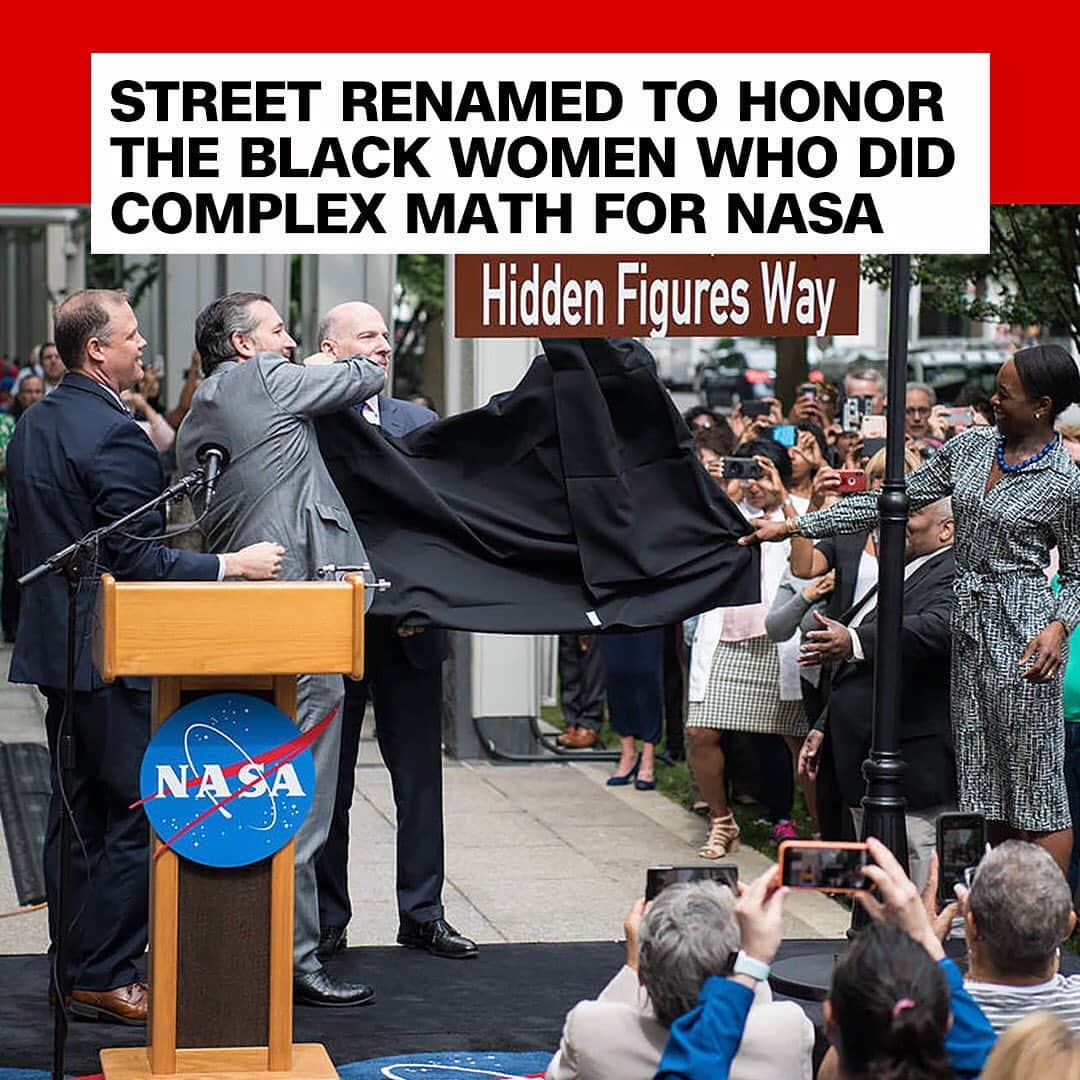 CNNさんのインスタグラム写真 - (CNNInstagram)「The street in front of NASA headquarters has been renamed Hidden Figures Way to honor the work of Katherine Johnson, Dorothy Vaughan, and Mary Jackson — the so-called "human computers" who did the complex calculations that made space travel possible 🚀 The world didn't fully learn of their incredible story until 2016, when the best-selling book and popular movie "Hidden Figures" were released. "I just want to say these were the three hidden figures in a very prominent book that became a magnificent movie that started a movement that brought all of us here today," NASA Administrator Jim Bridenstine said in a ceremony to unveil the new street sign. "Here we are, 50 years after the landing of the Apollo 11 Moon lander, celebrating those figures who were, at the time, not celebrated." (📸: @NASA)」6月14日 22時44分 - cnn