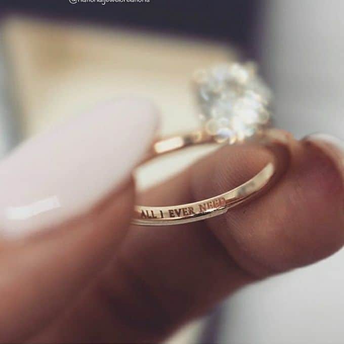 HappyWedding.Lifeさんのインスタグラム写真 - (HappyWedding.LifeInstagram)「ไอเดียสลักชื่อหรือข้อความซึ้งๆ ในแหวนแต่งงานเก๋ๆ . . Get more inspiration 🔽 https://www.happywedding.life/th/wedding-rings 🔍 แหวนแต่งงาน . . #weddingringdesign #engage #weddingrings #rings #diamonds #diamondsring #engagementring #happywedding #happyweddinglifeth #love #bride #ideas #inspiration #weddinginspiration #engagementring #ringinspiration #แหวนเพชร #ดีไซน์แหวนหมั้น #ดีไซน์แหวนแต่งงาน #แหวนเพชรแต่งงาน #แหวนแต่งงาน #แหวนหมั้น . . nice idea via >> @loverly」6月14日 22時55分 - happywedding.life