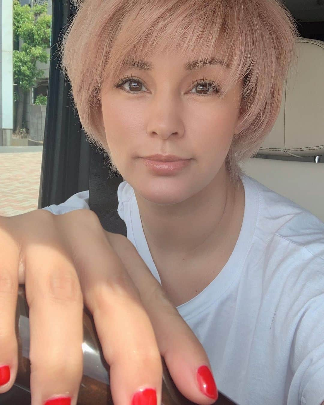 梅宮アンナさんのインスタグラム写真 - (梅宮アンナInstagram)「good night🌟🌟🌟 #beautycom#sunnyday #goodnight」6月14日 23時31分 - annaumemiya