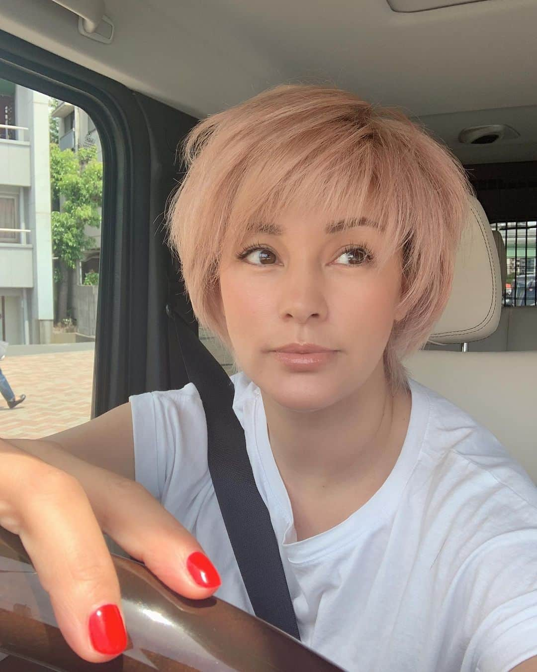 梅宮アンナさんのインスタグラム写真 - (梅宮アンナInstagram)「good night🌟🌟🌟 #beautycom#sunnyday #goodnight」6月14日 23時31分 - annaumemiya