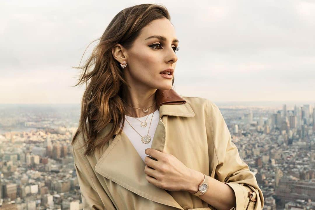 オリヴィア・パレルモさんのインスタグラム写真 - (オリヴィア・パレルモInstagram)「On top of the world with @Piaget 🌎 #piagetsunlight #ad」6月14日 23時37分 - oliviapalermo