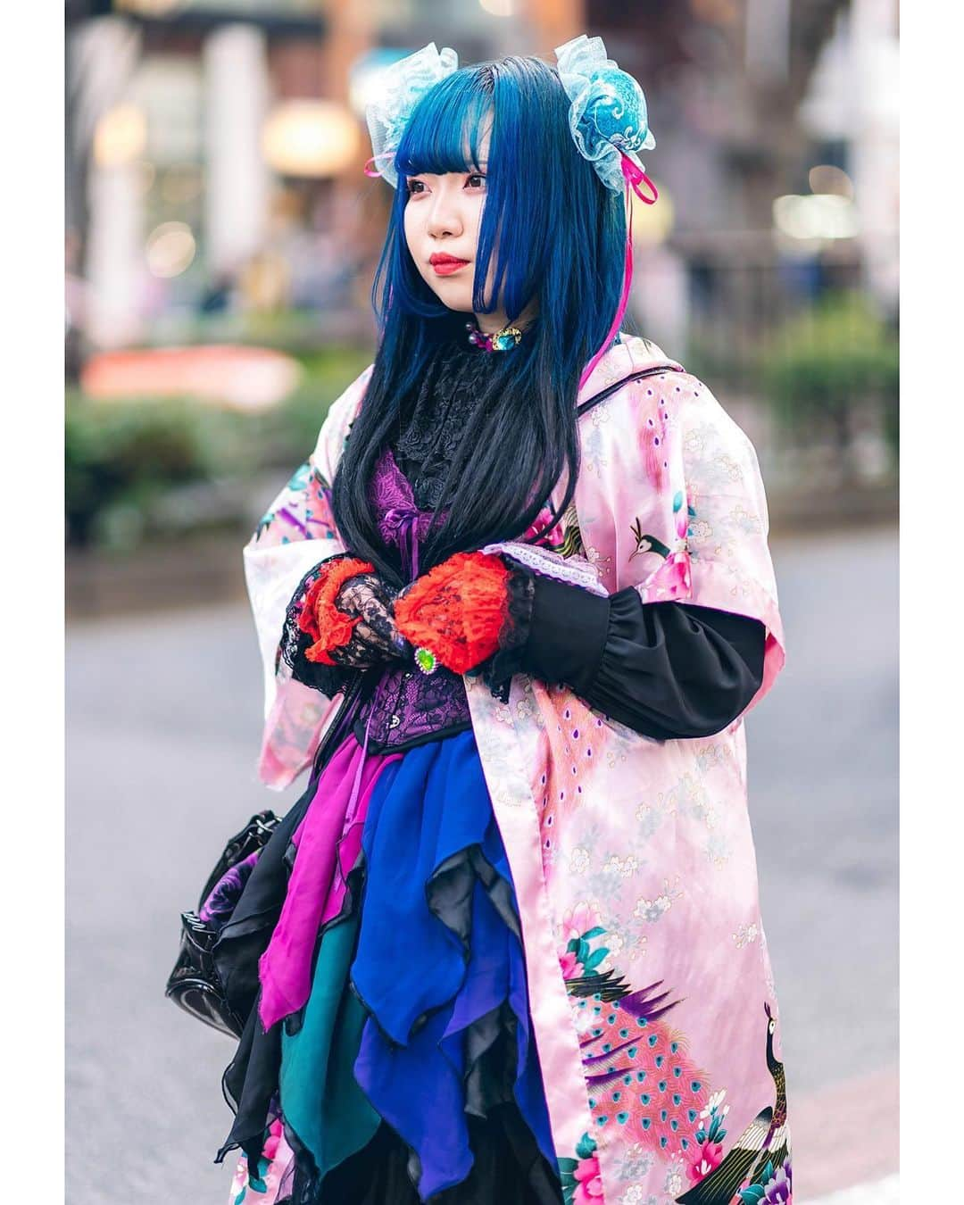 Harajuku Japanさんのインスタグラム写真 - (Harajuku JapanInstagram)「20-year-old Japanese student Junna (@curejunna_milky) on the street in Harajuku wearing a vintage kimono top over a Miho Matsuda ruffle dress, a purple corset, Killstar bag, Spiny Cream accessories, and Dolls Kill purple metallic platform boots.」6月14日 23時42分 - tokyofashion