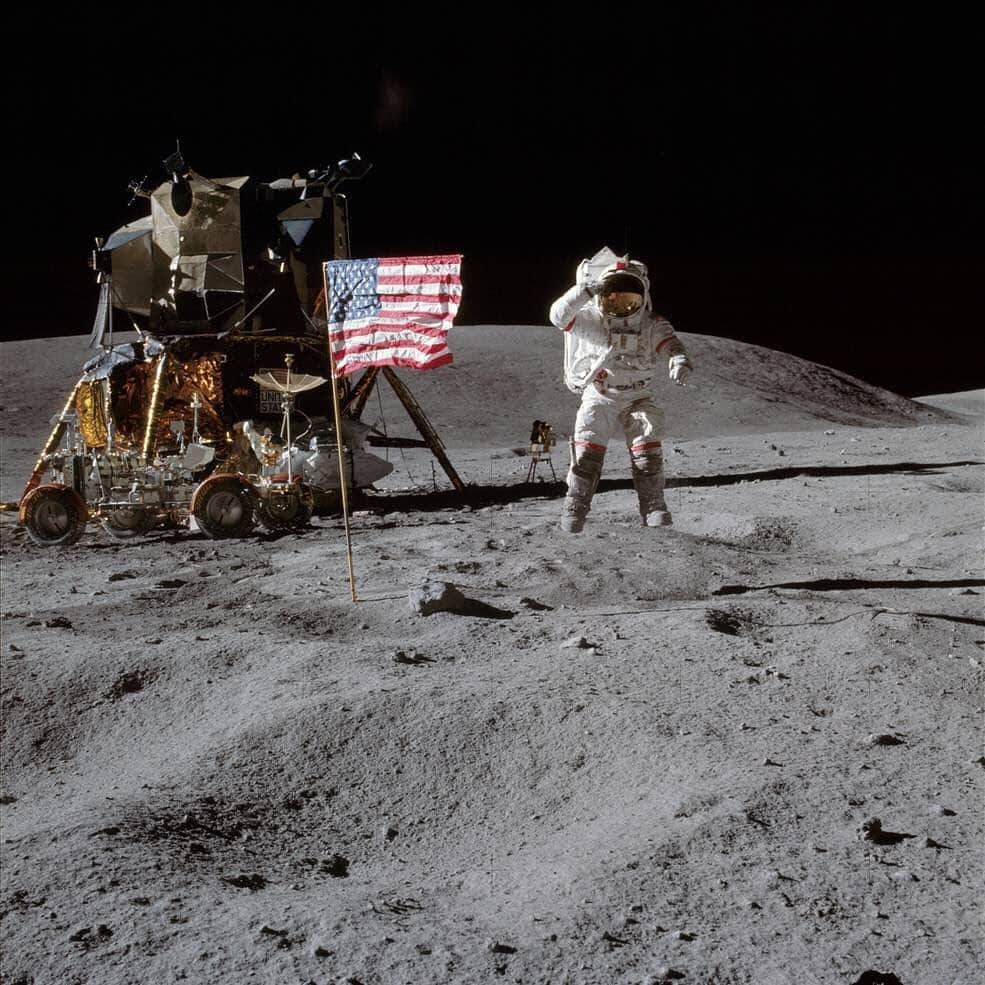 NASAさんのインスタグラム写真 - (NASAInstagram)「Happy #FlagDay! ⁣ ⁣ One of the most iconic images from the #Apollo11 mission is of Buzz Aldrin saluting the American flag on the surface of the Moon. But did you know that over the next three years, five more flags joined the one left by Apollo 11 — and that many other flags have flown onboard our spacecraft? ⁣ ⁣ Scroll through and read the comments to learn about stars and stripes in space!⁣ ⁣ Image Credit 1-8: NASA⁣⁣ ⁣ #NASA #Space #Moon⁣」6月15日 0時18分 - nasa