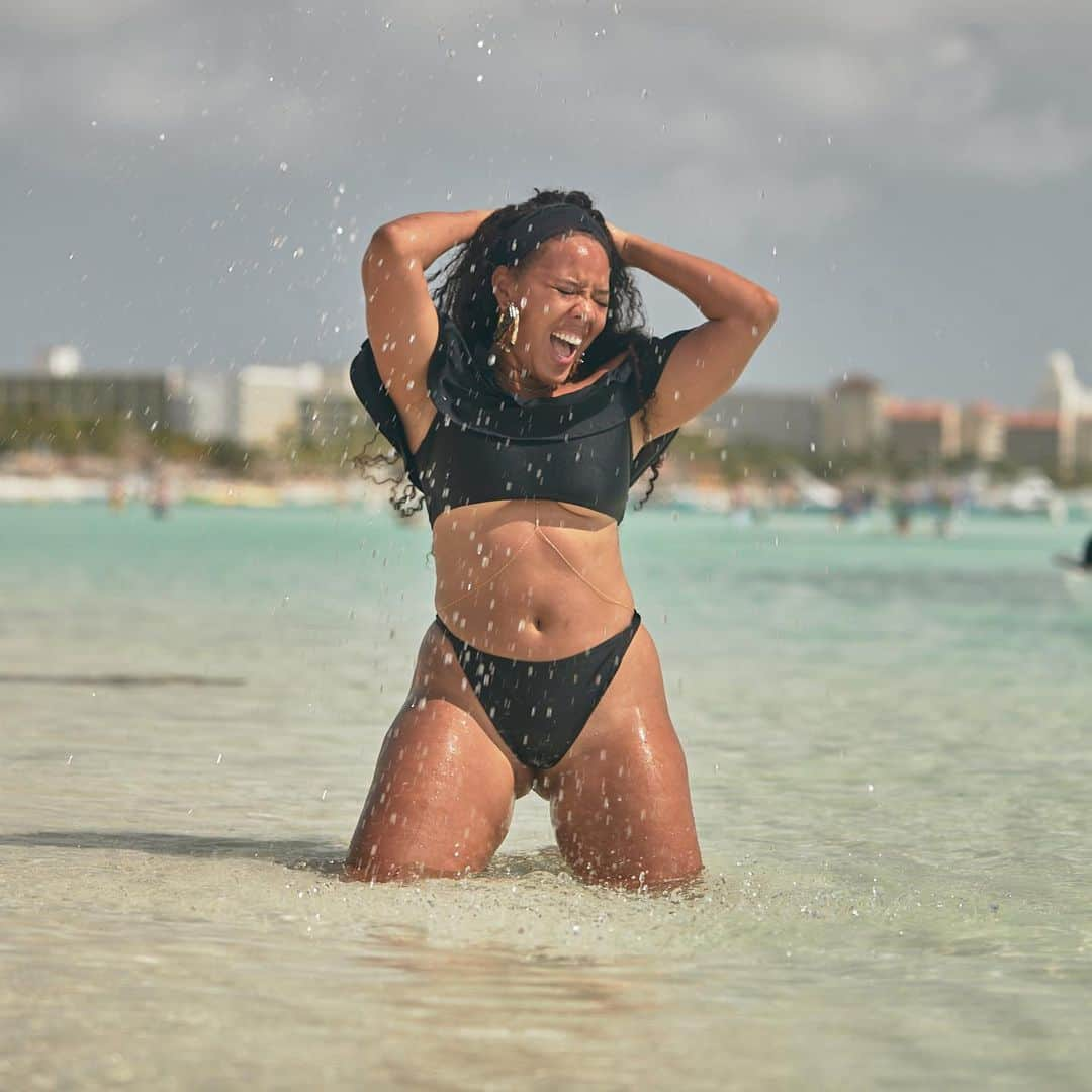 Angela Simmonsさんのインスタグラム写真 - (Angela SimmonsInstagram)「Aruba you don’t owe me anything ♥️ thank you @RitzCarlton  #Aruba, #RCMemories, ‘The Ritz-Carlton, Aruba」6月15日 0時51分 - angelasimmons