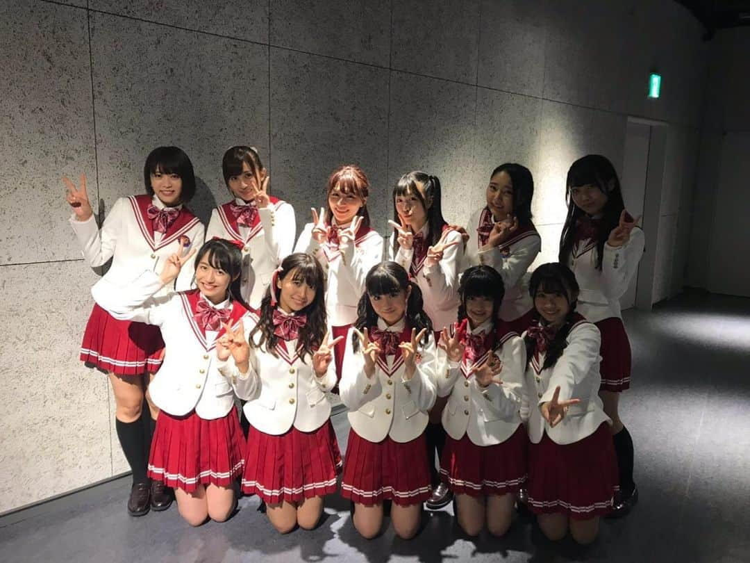 渡邉幸愛さんのインスタグラム写真 - (渡邉幸愛Instagram)「SUPER☆GiRLS 9th Birthday  LIVE ありがとうございました😊 10年目、ニジストのみなさんと 大好きなスパガチームの皆様と もっともっと素敵な景色を見にいきたいです🌈  これからもどうぞよろしくお願いします！  #スパガ10thyear」6月15日 0時59分 - koume_watanabe.official