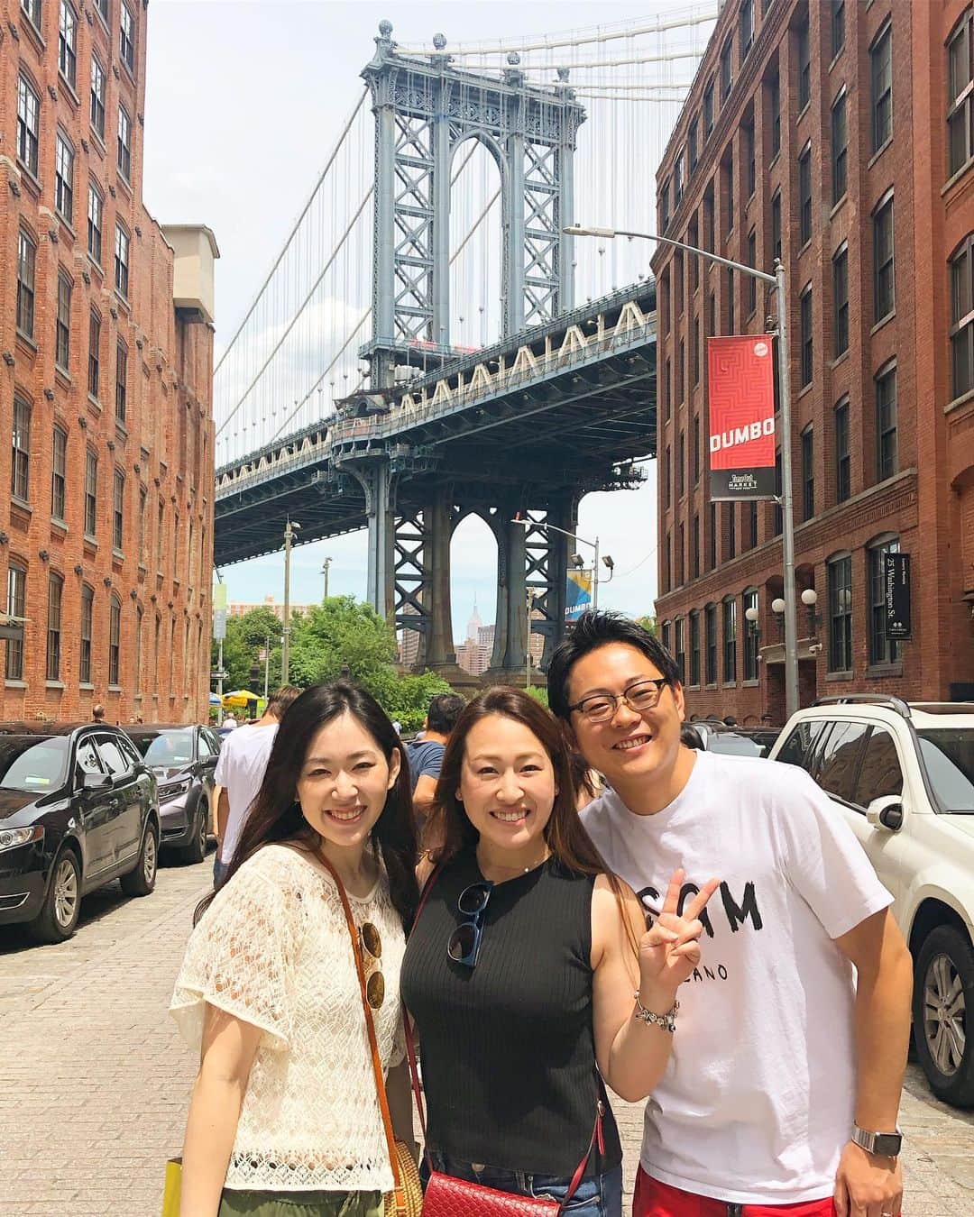 菊池沙都のインスタグラム：「🗽🗽🗽 久しぶりの再会は 変わらず最高の時間でした😊🍀 たくさんありがとうまた会おうね😊💕 @keysakurai #大好き#夢語り合った仲 #newyork#nyc #manhattanbridge#brooklynbridge」