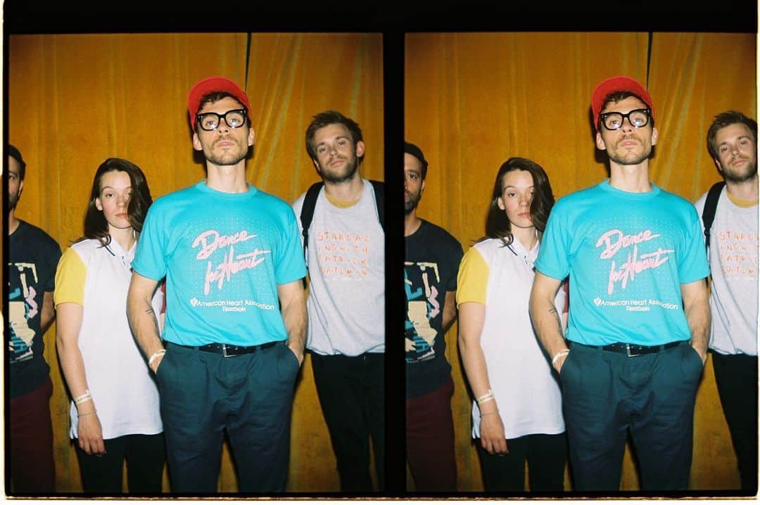マシュー・カマのインスタグラム：「Our little tour was so wonderful ❤️ can’t wait for the east coast in July...playing these songs means the absolute world to me. @winnetkabowlingleague 📷: @paigesaraphoto」