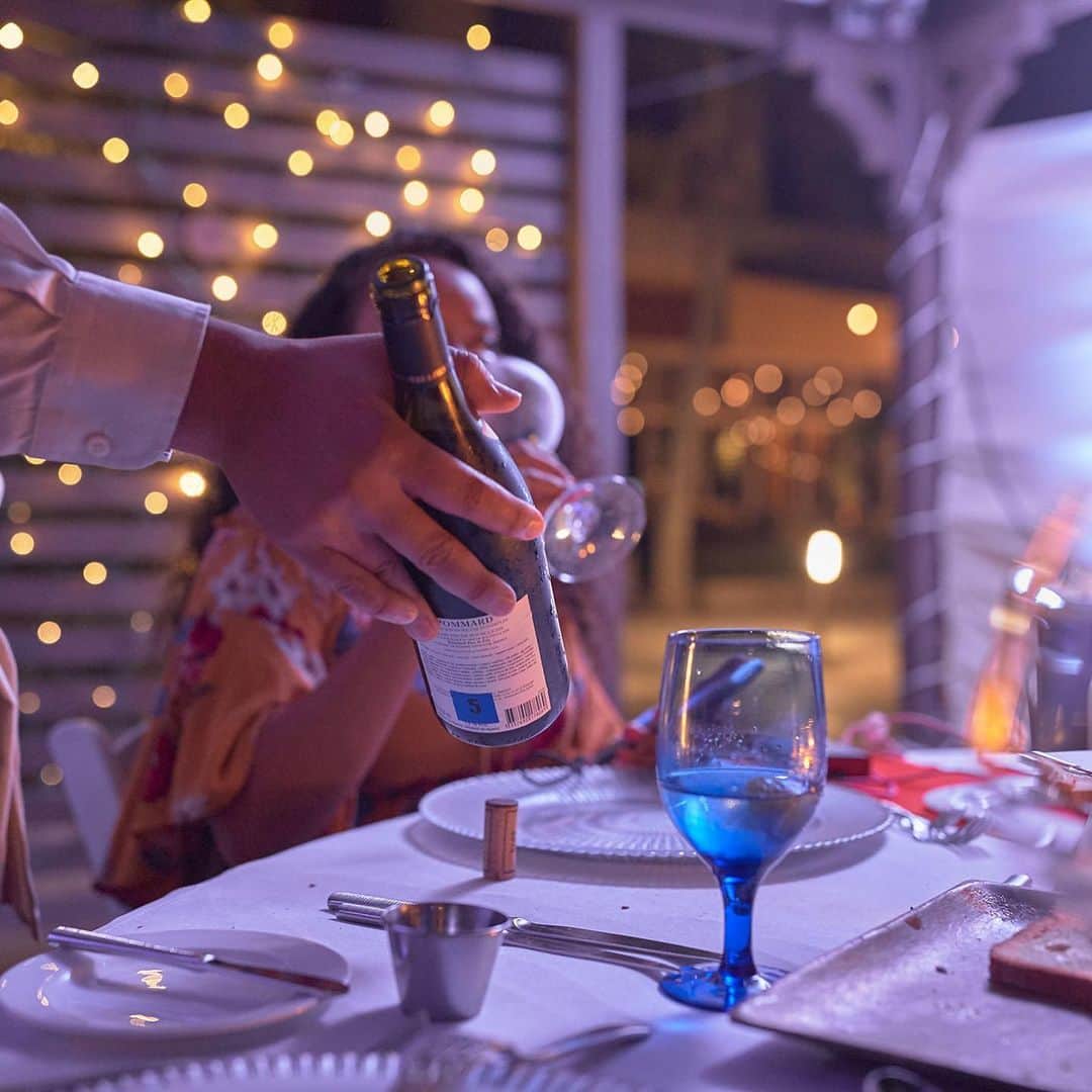 Angela Simmonsさんのインスタグラム写真 - (Angela SimmonsInstagram)「The private dinner on the beach was nothing short of amazing ❤️🎉❤️ @RitzCarlton #Aruba, #RCMemories」6月15日 2時40分 - angelasimmons