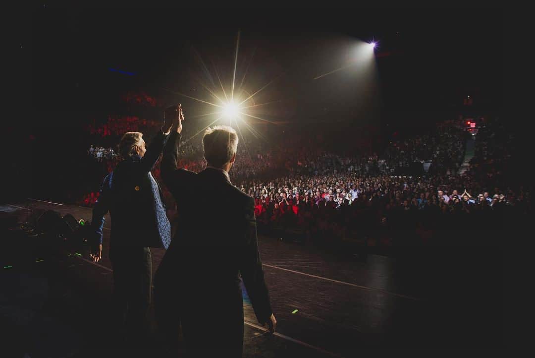 アンドレア・ボチェッリさんのインスタグラム写真 - (アンドレア・ボチェッリInstagram)「. June 13th, #Vancouver, Rogers Arena . #Canada 🇨🇦 . ph: @lucarossettiph」6月15日 3時02分 - andreabocelliofficial