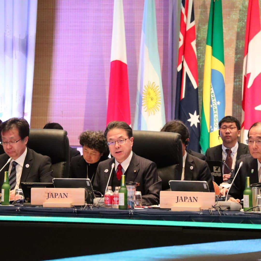 世耕弘成のインスタグラム：「軽井沢での G20 エネルギー・環境大臣会合で議長を務めています。」