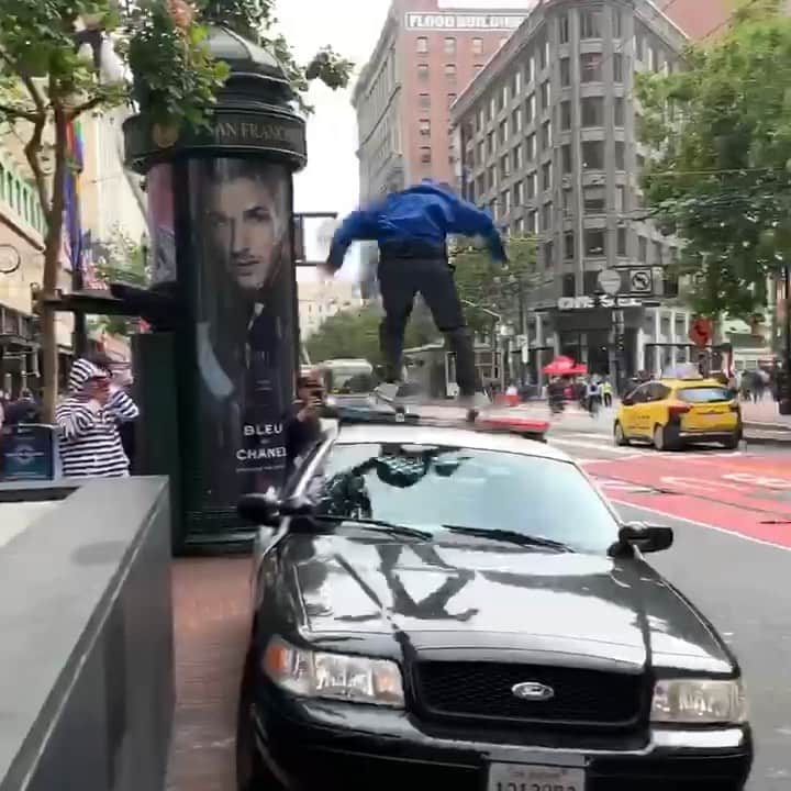 スラッシャーのインスタグラム：「🚓 Police Brutality @yonniecruz 😫 📱: @gx1000」