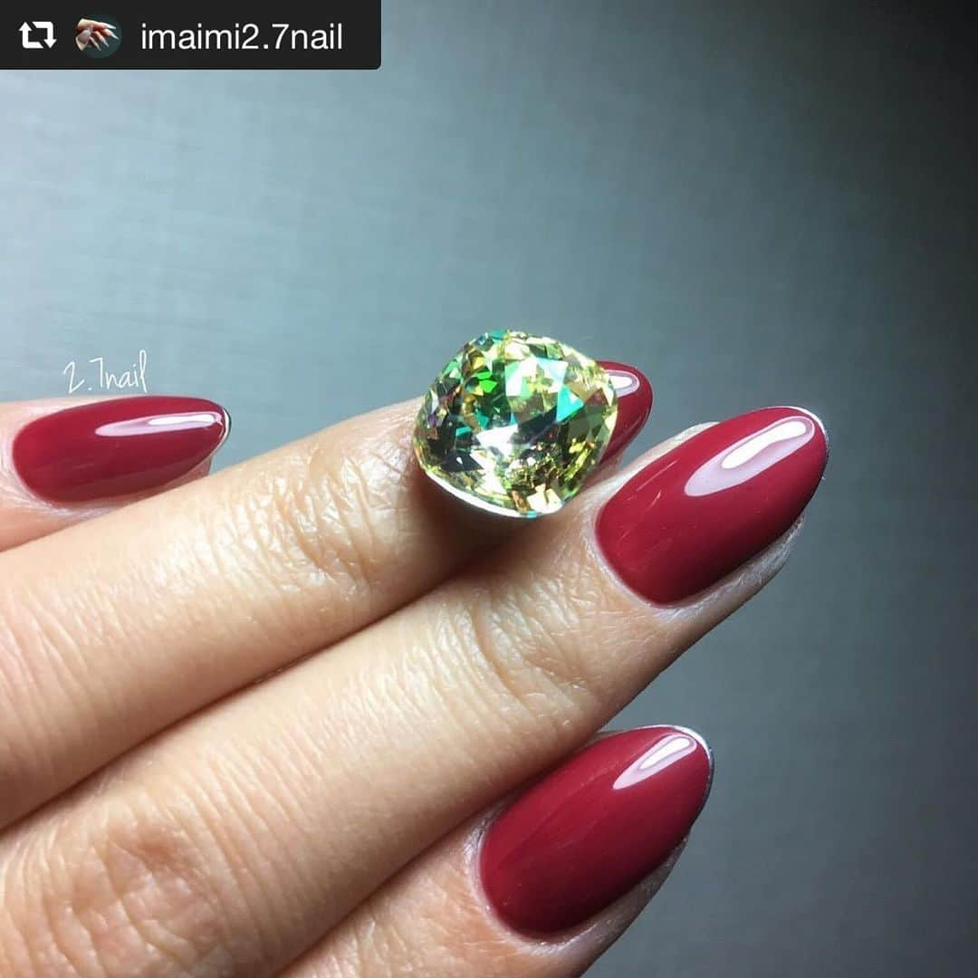 ネイルショップTATさんのインスタグラム写真 - (ネイルショップTATInstagram)「≪SWAROVSKI CRISTALSフォトコンテスト受賞作品発表！≫. . Swarovski Crystals 使用アート限定Instagramフォトコンテストにたくさんのご応募、ありがとうございました^^. 応募作品総数340点の中から、栄えある入賞作品を選ばせていただきました！. . こちらは【立体アート部門】に入賞された作品です♪. . 素敵なアートを制作いただきありがとうございました！. ---------------------------------. #repost @imaimi2.7nail via @PhotoAroundApp ・ ・ ・  #赤ネイル #ワンポイントネイル #スキニーフレンチ #マイネイル #セルフネイル #swarovskicrystals  #nail #gelnails #nailstagram #nails #tat_sw2019  #nailart #naildesign #instanails #summernails  #夏ネイル  #ジェルネイル #ネイルケア #大人ネイル #トレンドネイル #お洒落ネイル  #自爪ネイル #上品ネイル #大人可愛いネイル #定額ネイル #モテネイル #女子力 #美甲」6月15日 13時59分 - nailshoptat