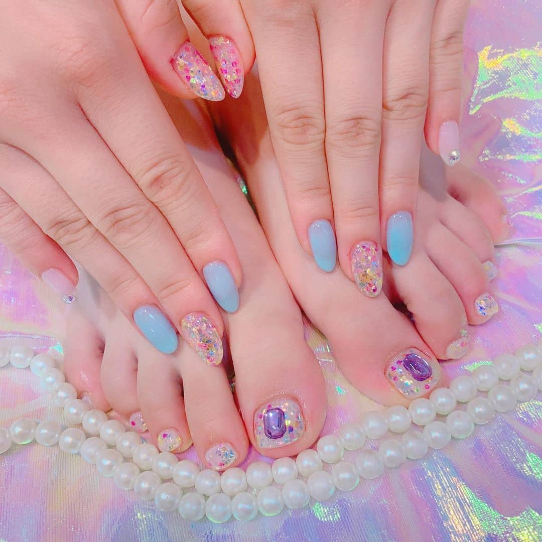 西野未姫さんのインスタグラム写真 - (西野未姫Instagram)「NEW NAIL❤️ #水色ネイル #夏ネイル #summer #キラキラ」6月15日 14時10分 - nishinomiki_official