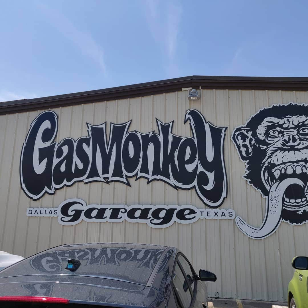 レオ・ルカ・スフォルツァさんのインスタグラム写真 - (レオ・ルカ・スフォルツァInstagram)「🤟🏽 #gasmonkeygarage」6月15日 5時40分 - leolucasforza