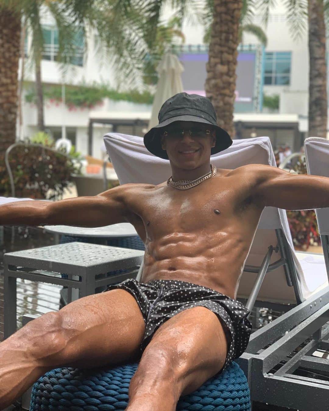 ジェシー・リンガードさんのインスタグラム写真 - (ジェシー・リンガードInstagram)「305🌴」6月15日 6時04分 - jesselingard