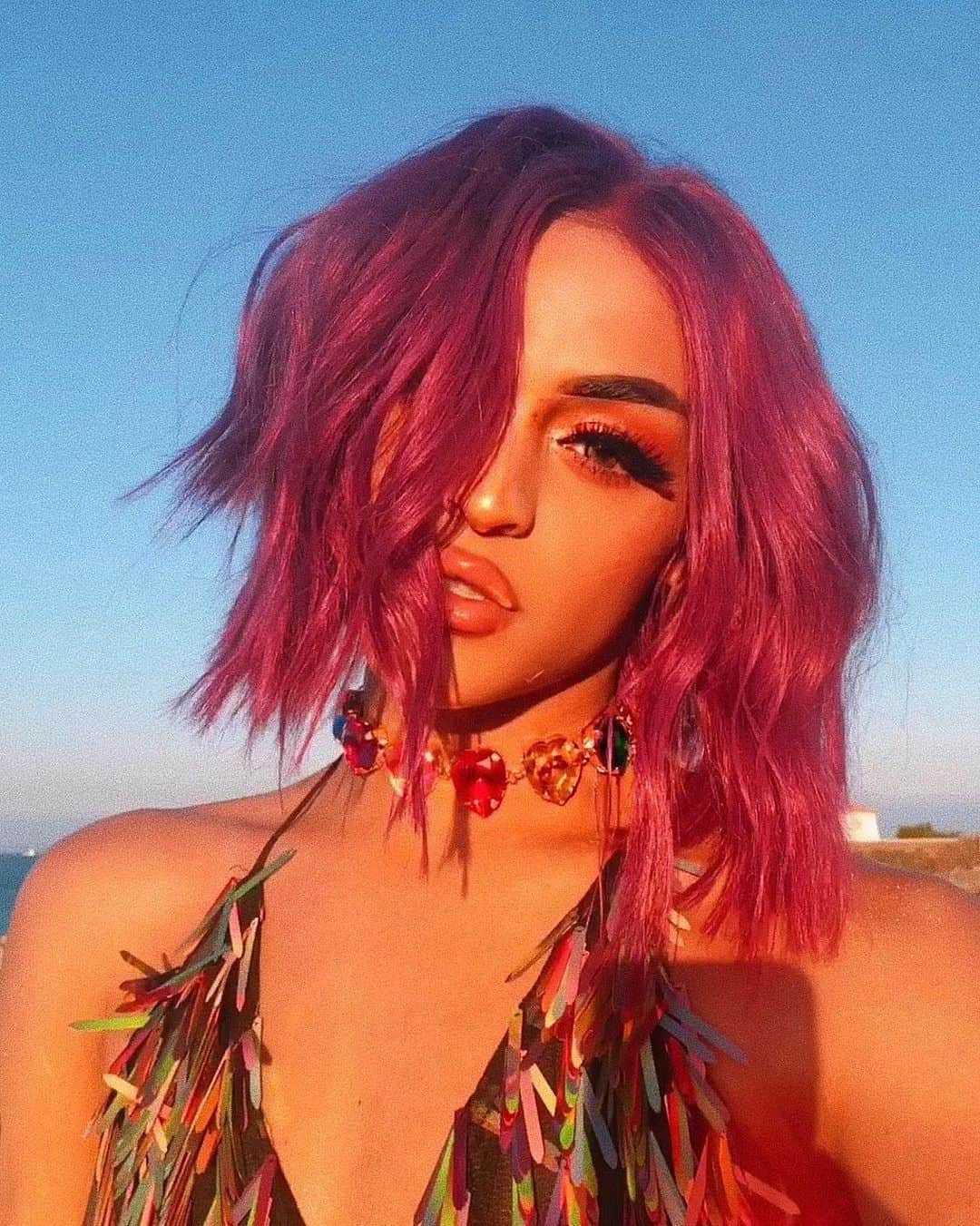 Instagramさんのインスタグラム写真 - (InstagramInstagram)「Keep strutting into Pride Month like Pabllo Vittar (@pabllovittar). 👠🌈🔥 “Let’s empower ourselves to show the world who we are, raise the flag of our community and scream our rights from the top of our lungs,” says the 24-year-old Brazilian superstar.  This June, we celebrate the LGBTQ+ community by sharing stories of #UntoldPride. “I try to inspire people who are still afraid to share who they are. Don’t be afraid, we’re together,” Pabllo says. Follow along as we shine a spotlight on people who are making a difference just by being themselves, and check out @lgbt_history to see even more stories of #UntoldPride. Photo by @pabllovittar」6月15日 6時07分 - instagram