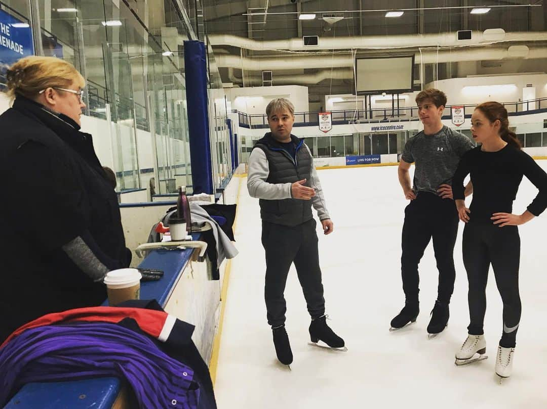 アマンダ・エボラさんのインスタグラム写真 - (アマンダ・エボラInstagram)「Pair Camp 2019 ✔️Thank you to Nina Moser’s Team, US Figure Skating and Jim Peterson for the opportunity of my continual learning towards the excellence of Pairs  #teamUSA #teamFlorida #teamGinger」6月15日 6時23分 - acevora84