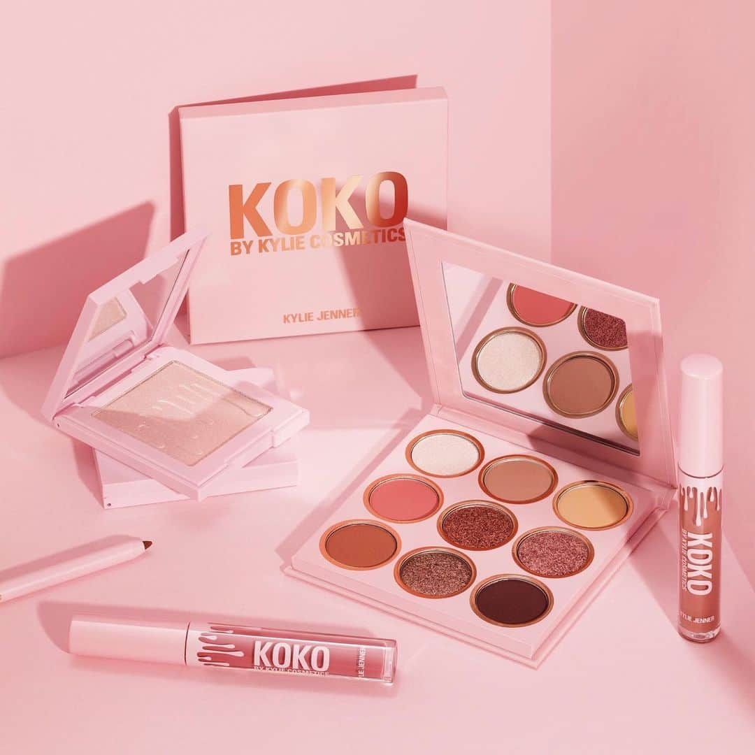 Kylie Cosmeticsさんのインスタグラム写真 - (Kylie CosmeticsInstagram)「Koko Kollection round 3 is available NOW! 😍💞 shop our gorgeous new collection by @khloekardashian ✨」6月15日 7時03分 - kyliecosmetics