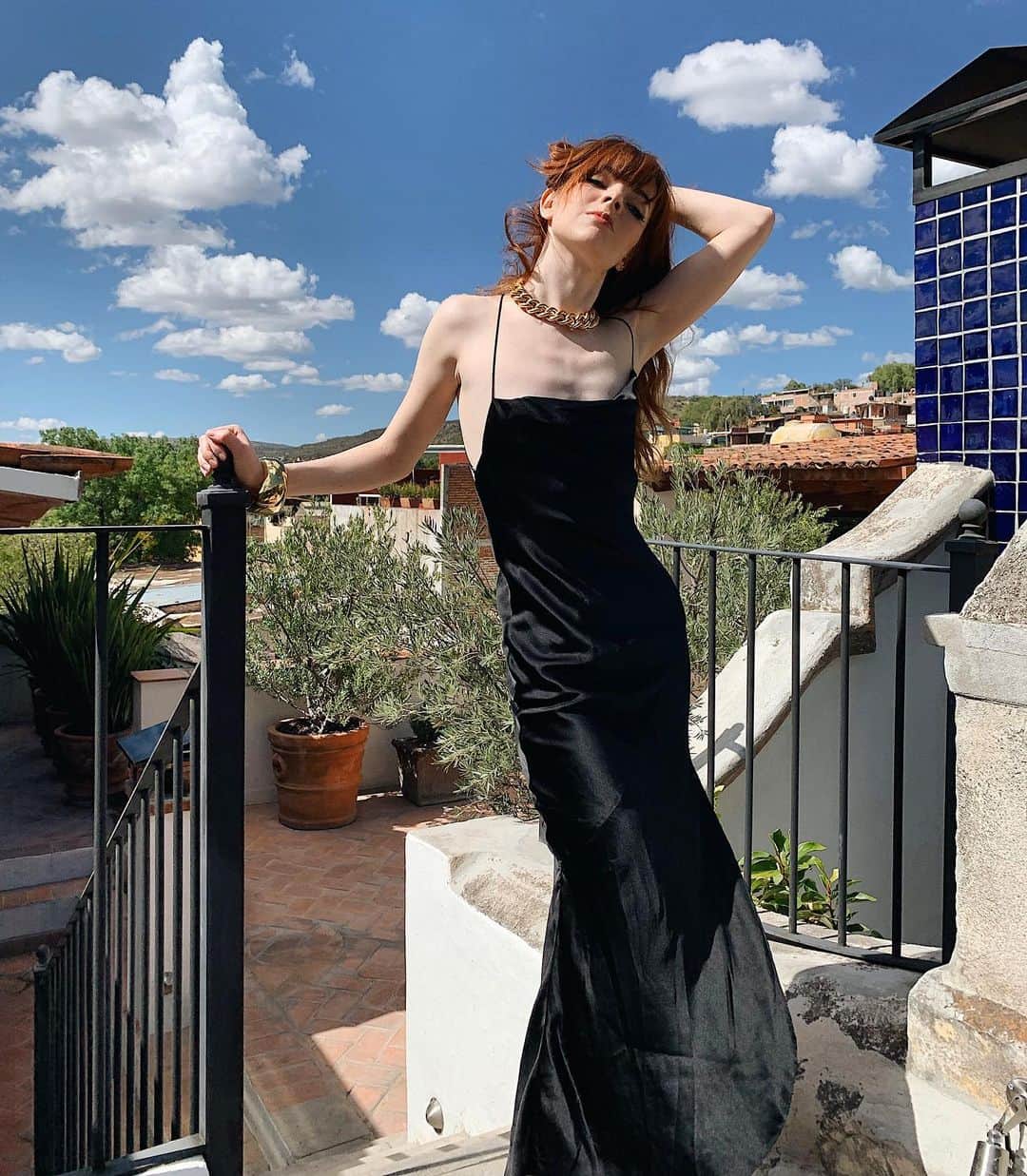 ジェーン・アルドリッジのインスタグラム：「Here in San Miguel de Allende for a night with @haneyofficial and @farfetch 😍 I’ve been coming to San Miguel de Allende for fifteen years and the city never stops taking my breath away. Heaven on earth. #haneyxfarfetch #thisishaney #partner」