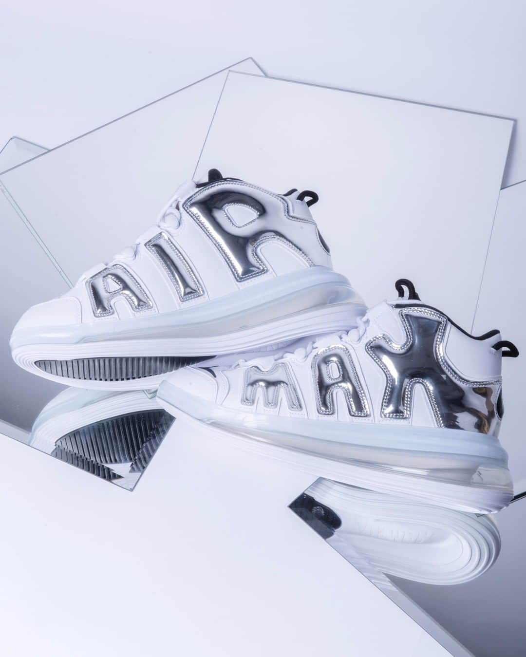 Foot Lockerさんのインスタグラム写真 - (Foot LockerInstagram)「Shinnin'. #Nike Air Max Uptempo 720 'Chrome' Launching 6/15, Select Stores」6月15日 8時54分 - footlocker