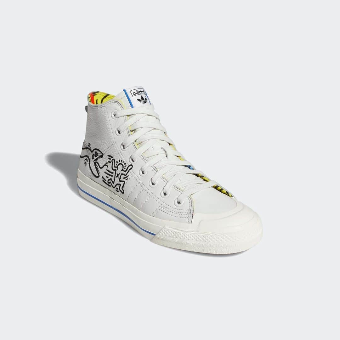 HYPEBEASTさんのインスタグラム写真 - (HYPEBEASTInstagram)「@hypebeastkicks: @adidas has tapped the estate of late American pop artist Keith Haring for a footwear capsule in honor of Pride Month. The capsule features Haring’s iconic artwork on three equally iconic silhouettes from adidas: the Stan Smith, the Rivalry Hi, and the Nizza Hi. All three of the adidas Originals x Keith Haring models will be available June 30, over at the adidas store. The Stan Smith will go for $100 USD, while the Rivalry and Nizza will go for $140 USD and $120 USD respectively. Photo: adidas」6月15日 14時23分 - hypebeast