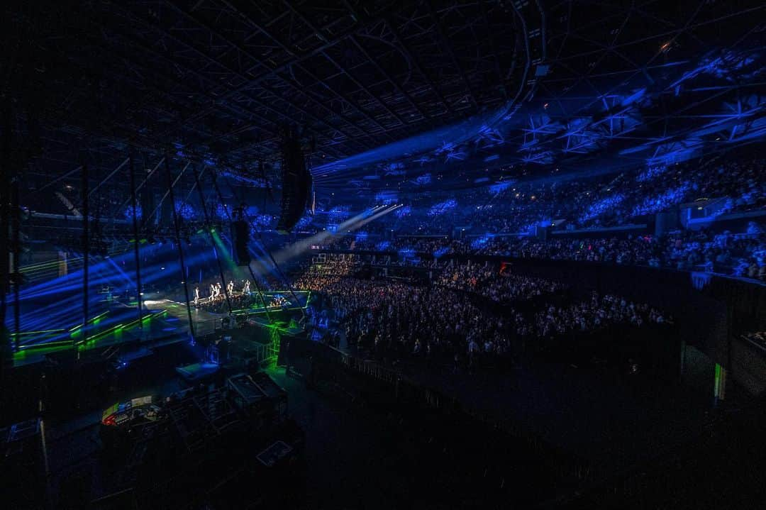 backstreetboysさんのインスタグラム写真 - (backstreetboysInstagram)「Glasgow, we are speechless 💙 #BSBGLA #DNAWorldTour」6月15日 9時11分 - backstreetboys