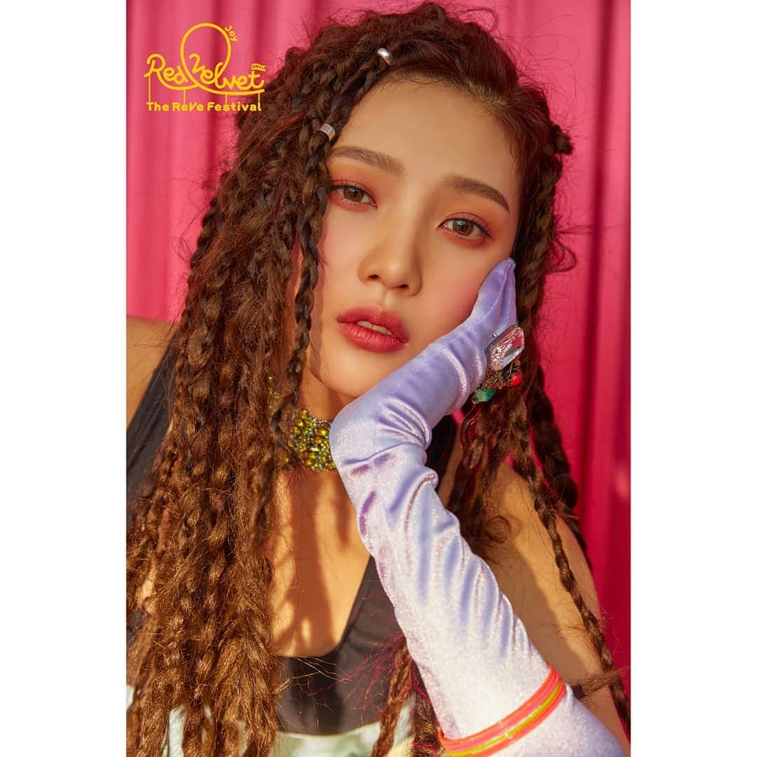 Red Velvetさんのインスタグラム写真 - (Red VelvetInstagram)「Red Velvet 레드벨벳 Mini Album ['The ReVe Festival' Day 1] - 🎧 2019.06.19. 6PM (KST) 👉 redvelvet.smtown.com - #RedVelvet #레드벨벳 #RVF #TheReVeFestivalDay1 #Zimzalabim #짐살라빔」6月15日 10時00分 - redvelvet.smtown