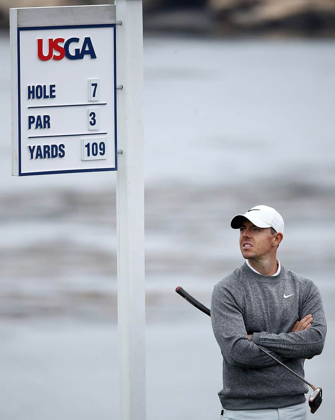 テーラーメイド ゴルフさんのインスタグラム写真 - (テーラーメイド ゴルフInstagram)「He birdied it...along with four other holes today. Rory (-5) is in position heading into the weekend at the #USOpen. #SpiderX #PureRoll」6月15日 10時40分 - taylormadegolf