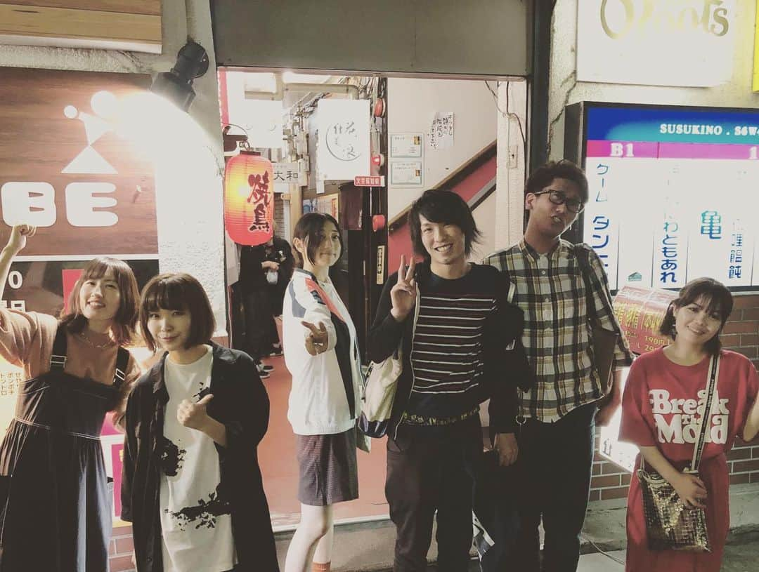 澤村小夜子さんのインスタグラム写真 - (澤村小夜子Instagram)「昨日は#札幌 #cubegarden でした🥁. . みんなのコロコロ変わる表情を見ながら一緒に歌って ホカホカと楽しいライブだったな😊 来てくれてありがとうね！ . #MountAlive のみなさんにも 長年お世話になりました(๑˘ᴗ˘๑)*. . 打ち上げはいつもの #めんよう亭  おじちゃんありがとう♡ #ジンギスカン 食べられるようになったのは  このお店のお陰なんだよ◎  #ねごと #Live #ラストツアー #北海道ラブ #お尻びちょびちょ事件」6月15日 10時51分 - sayako_negoto