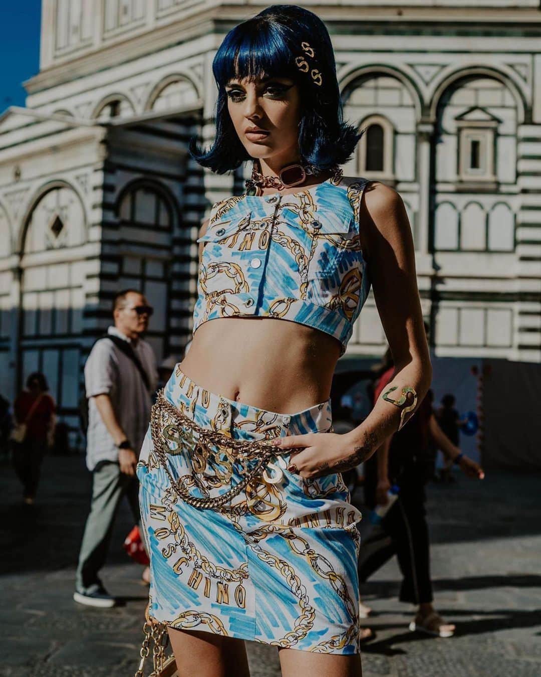 Moschinoさんのインスタグラム写真 - (MoschinoInstagram)「#Repost @sheriangeles ・・・ Yesterday in the streets of Florence with @sitabellan ⚡️ #sitaabellan #moschino @itsjeremyscott .#fashionphotographer #fashionphotography #LAfashion #florenceitaly #florence #model #modeling #fashionista #womensfashion #womenstyle #womenswear  #editorial #influencer #influencerphotographer #italystyle #florencefashion #florencephotographer #portrait #DJ #visititaly #editorial #editorialphotographer #sita #celebrity #celebrityfashionphotographer  #celebrityphotographer #florencefashionphotographer」6月15日 11時56分 - moschino